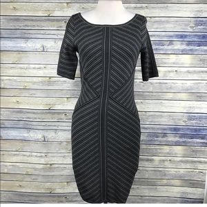 💋 Cache Midi Dress 💋 A MUST HAVE